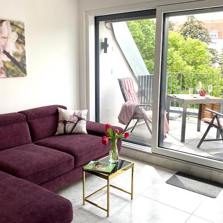 Lilie Appartement In Heviz Mit Tiefgarage, New And Modern Bagian luar foto