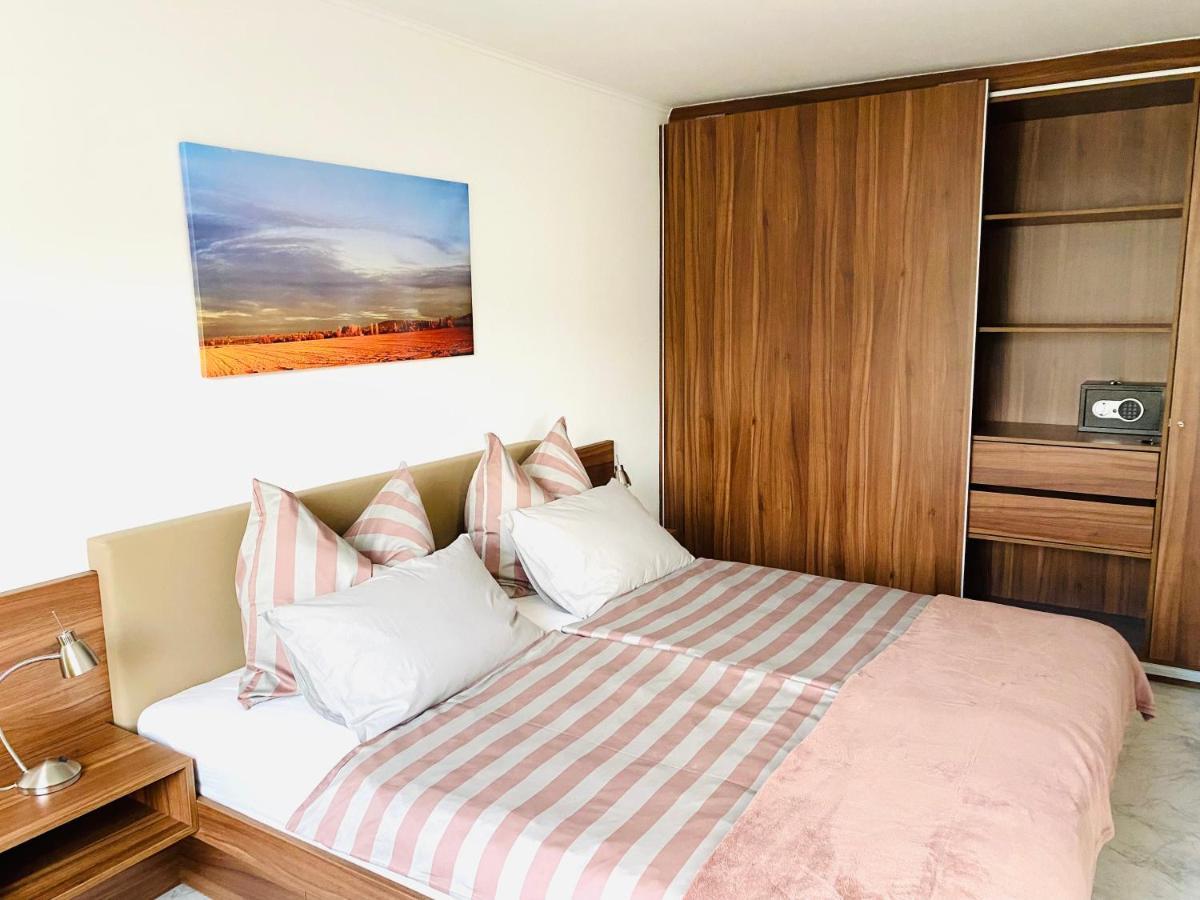 Lilie Appartement In Heviz Mit Tiefgarage, New And Modern Bagian luar foto