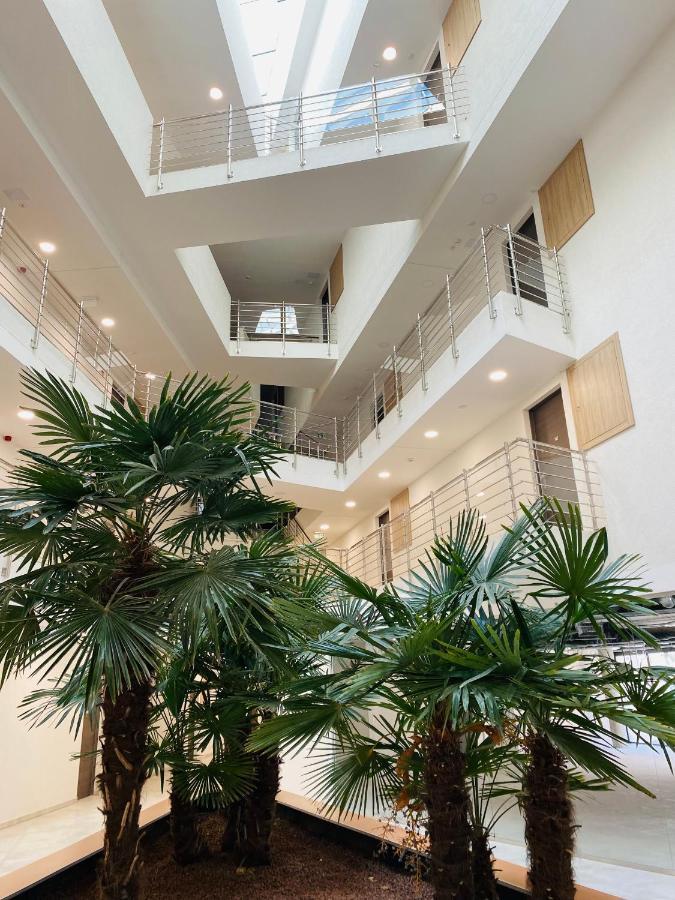 Lilie Appartement In Heviz Mit Tiefgarage, New And Modern Bagian luar foto